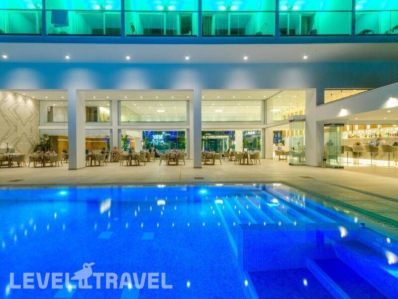 Фотография Seasons Hotel (Adults Only 14+)