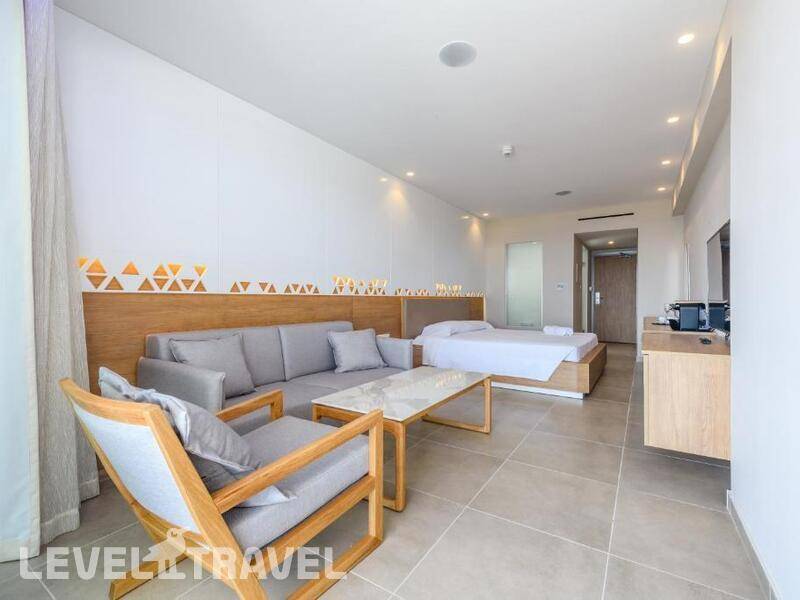 Фотография Seasons Hotel (Adults Only 14+)