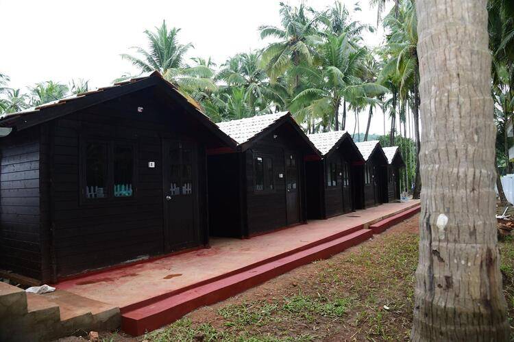 Arambol Paradise Village Resort