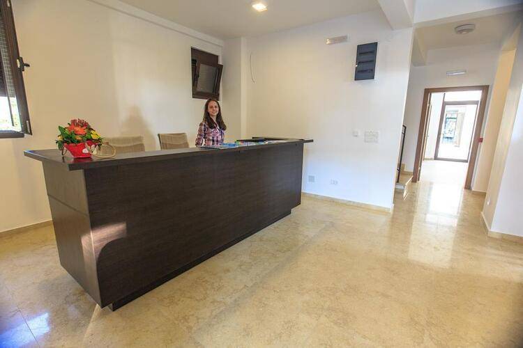 Apart Hotel Kuce Lekovica