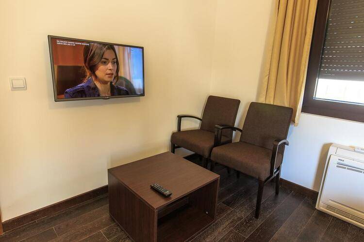 Apart Hotel Kuce Lekovica