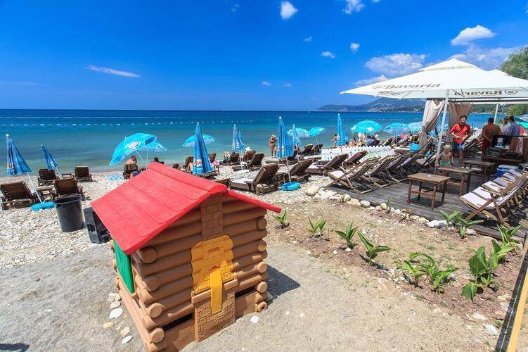 Apart Hotel Kuce Lekovica