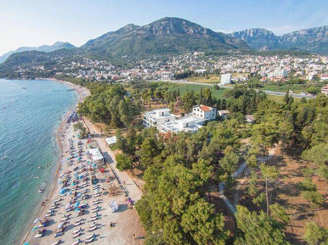 Apart Hotel Kuce Lekovica