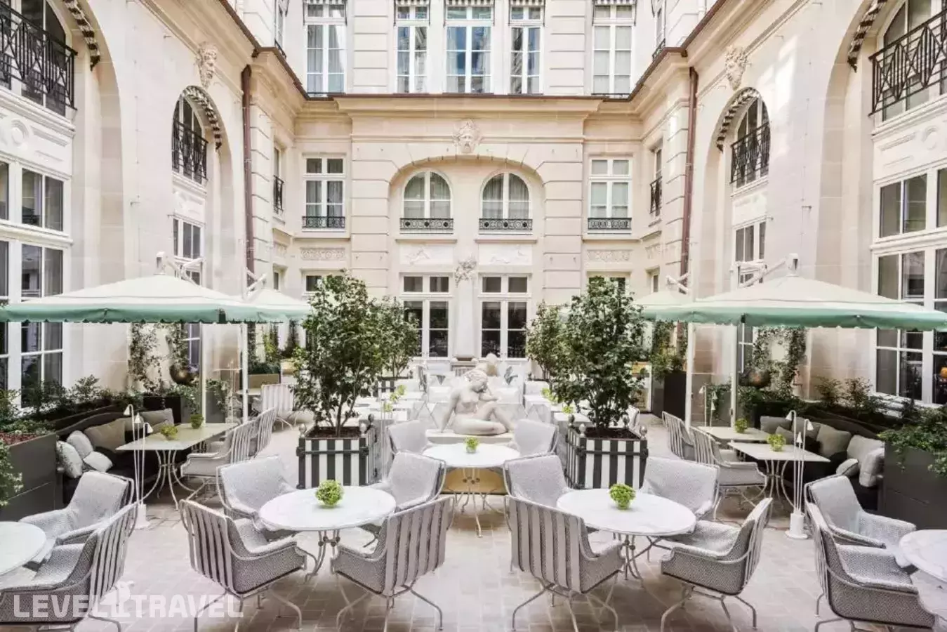 Hotel De Crillon