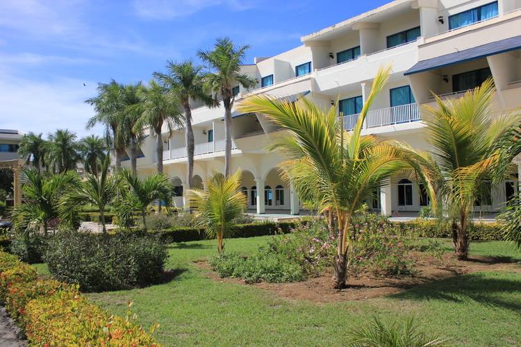 Aston Costa Verde Beach Resort (Ex. Fiesta Americana Costa Verde Holguin)