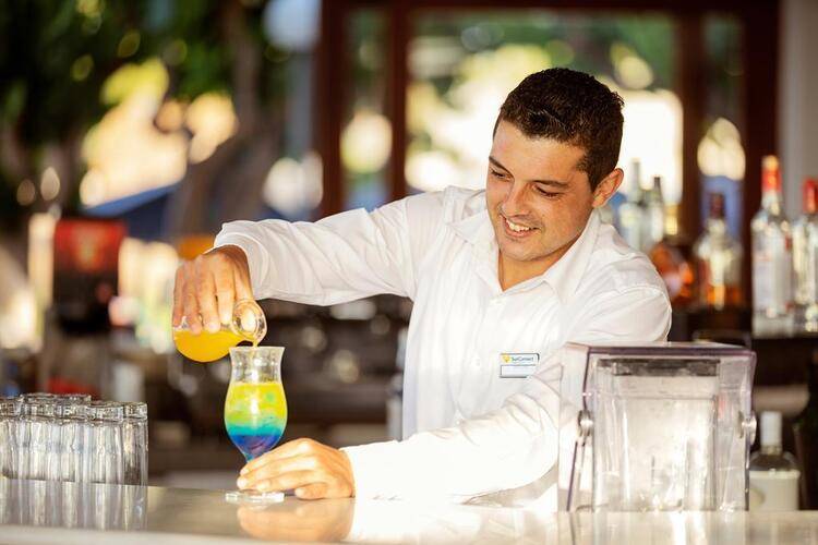 Zeus Hotels Marina Beach