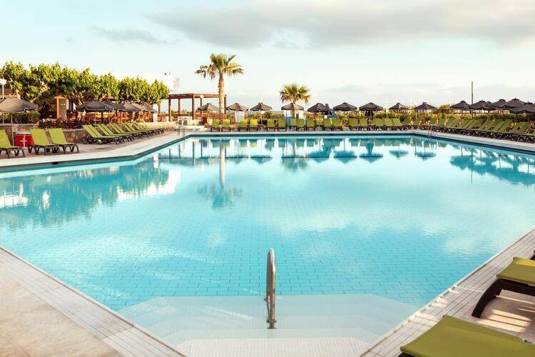 Zeus Hotels Marina Beach
