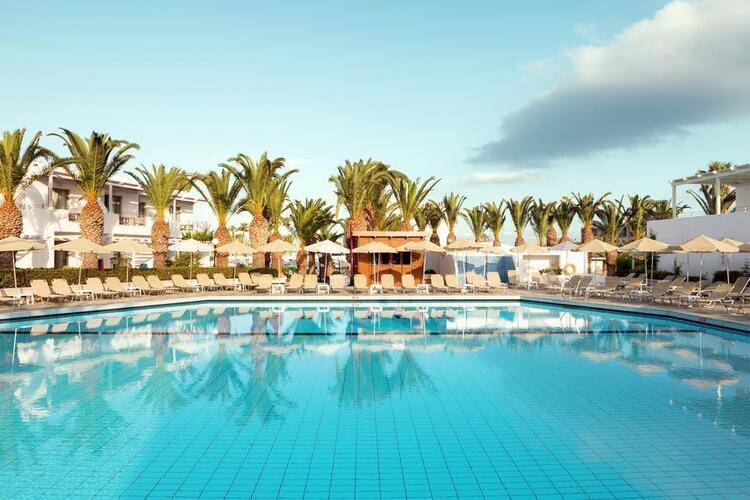 Zeus Hotels Marina Beach