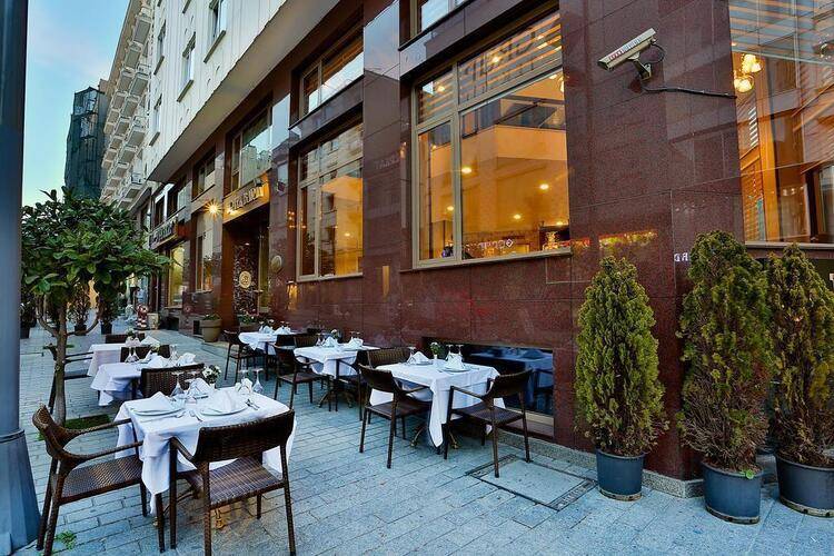 Barin Hotel