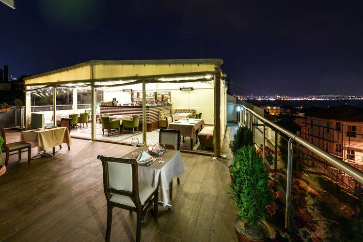 Almina Hotel