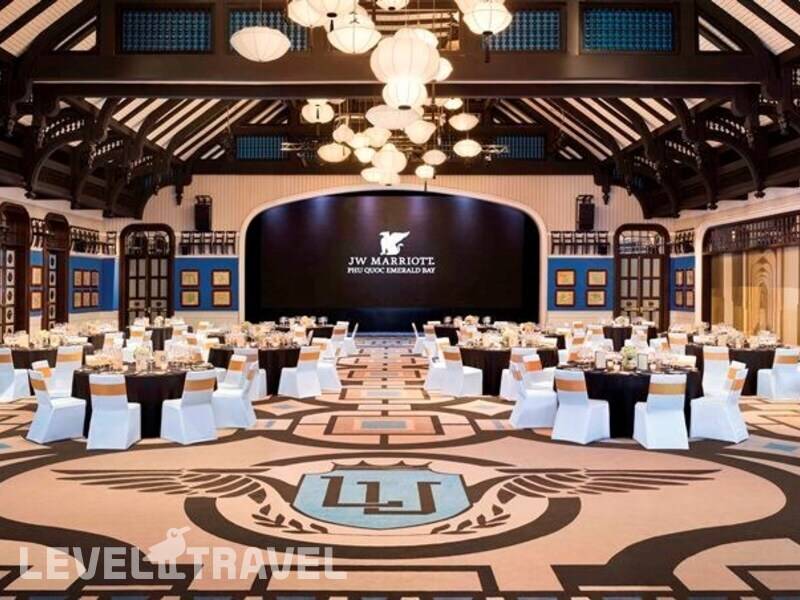 Фотография JW Marriott Phu Quoc Emerald Bay Resort & Spa