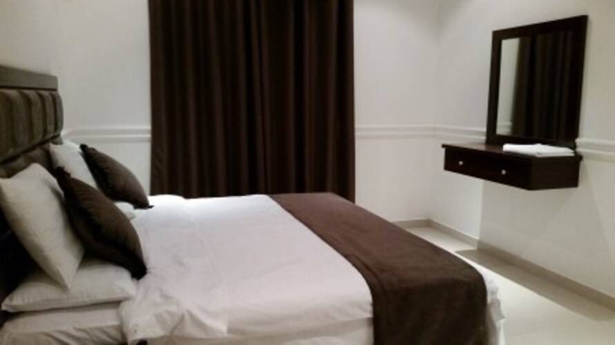 Royal Residence Resort King Faisal Road