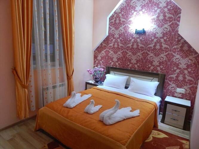 Lux Palace