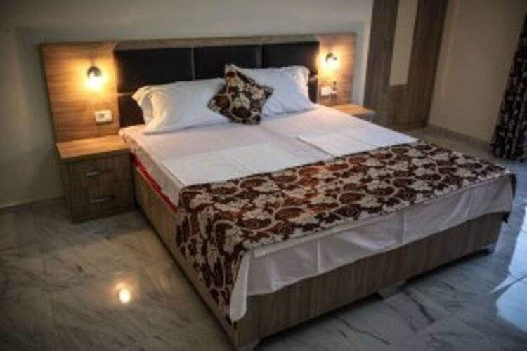Montefila Hotel