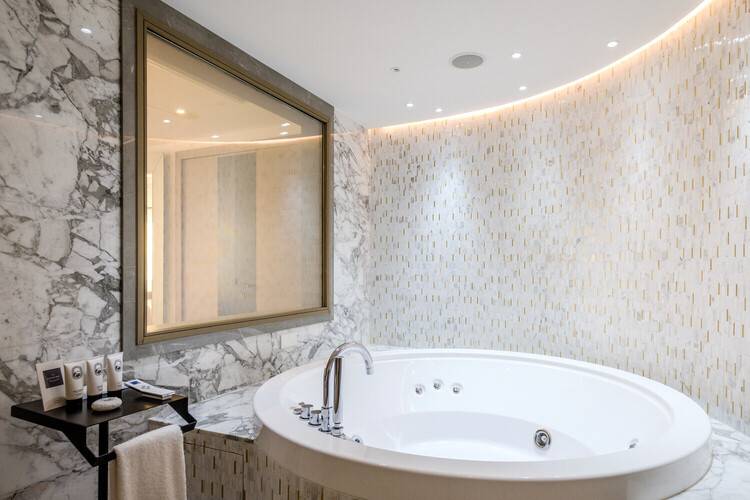 Parklane, A Luxury Collection Resort & Spa