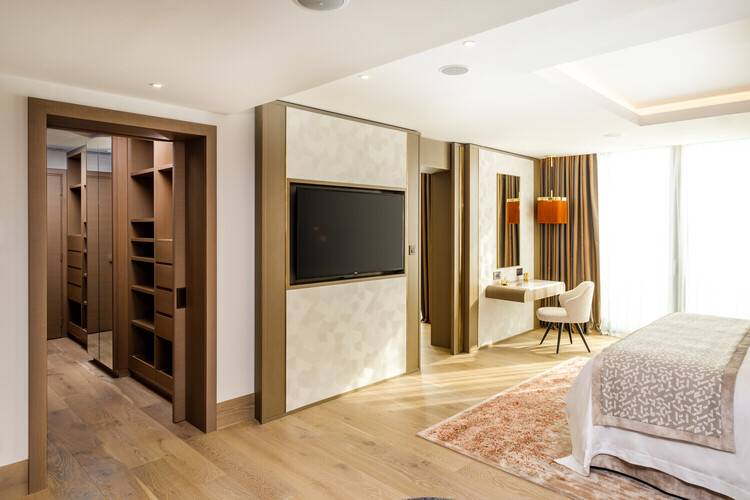 Parklane, A Luxury Collection Resort & Spa