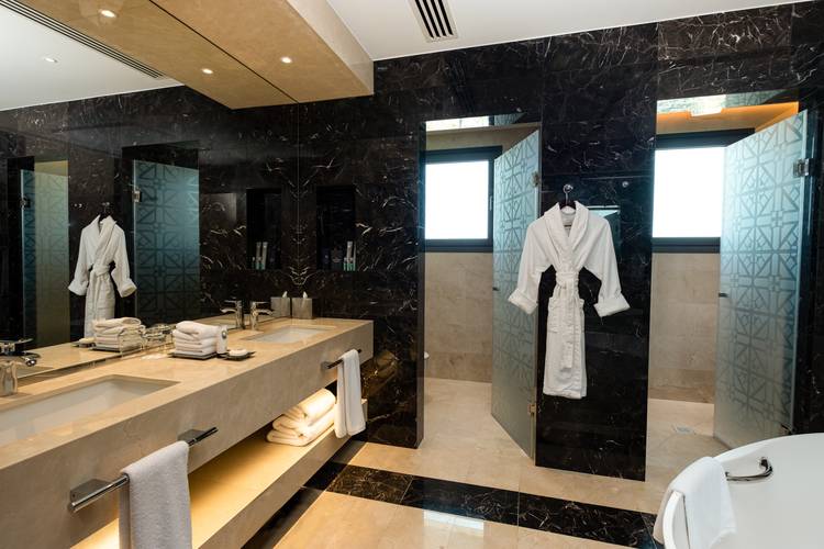 Parklane, A Luxury Collection Resort & Spa