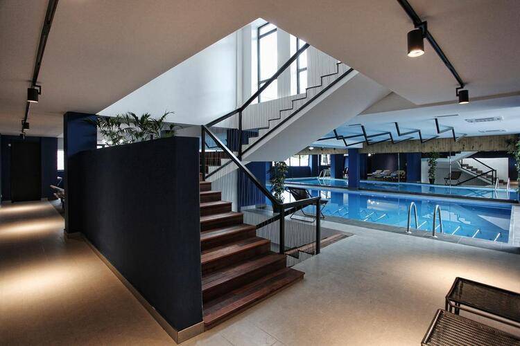 Lm Club Hotel