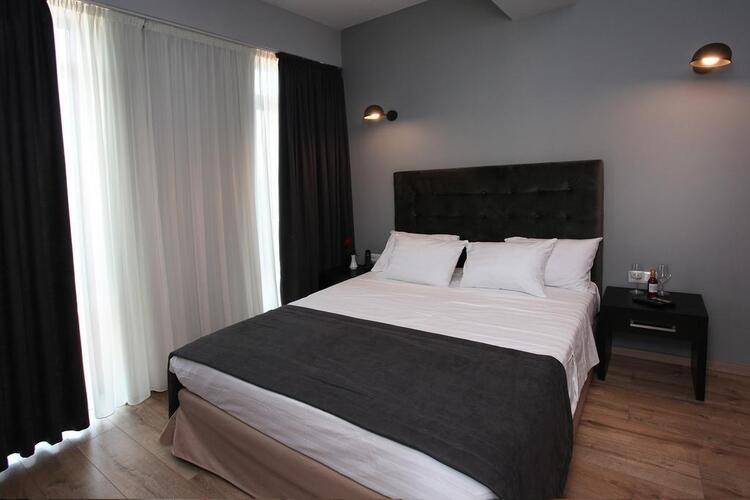 Lm Club Hotel