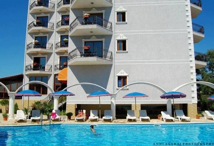 Onufri Hotel
