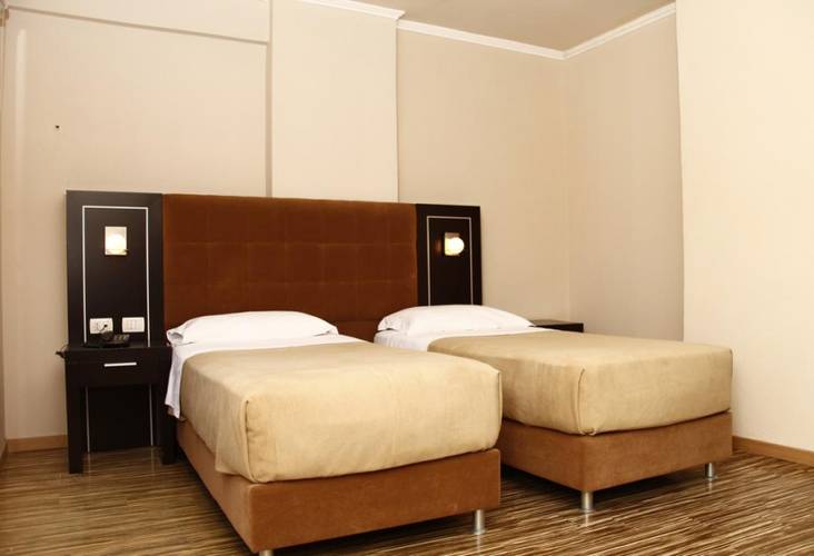 Nais Beach Hotel