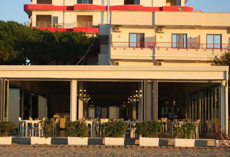 Aler Hotel Durres