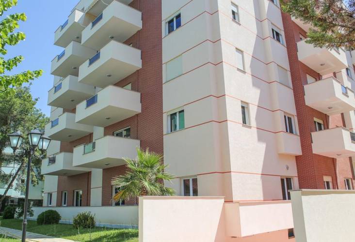 Aler Luxury Apartments Durres