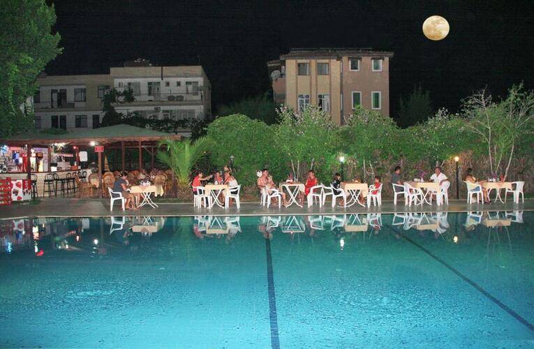 Melis Otel