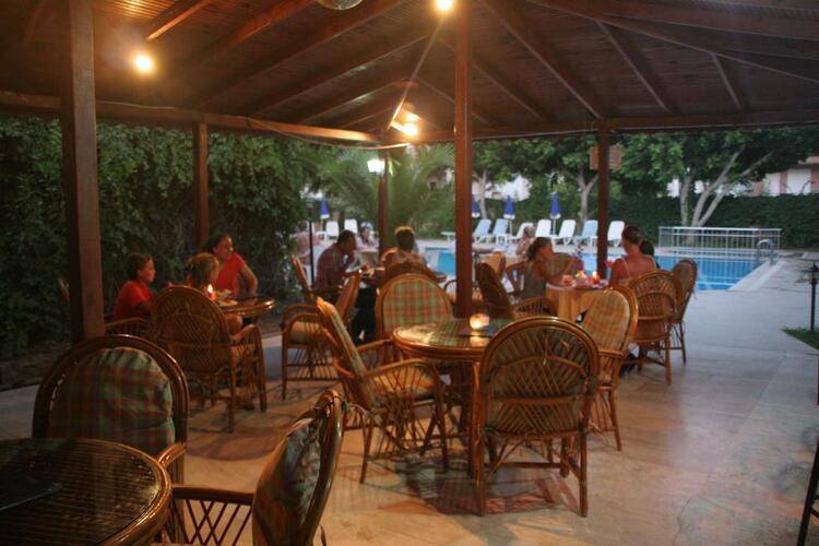 Melis Otel