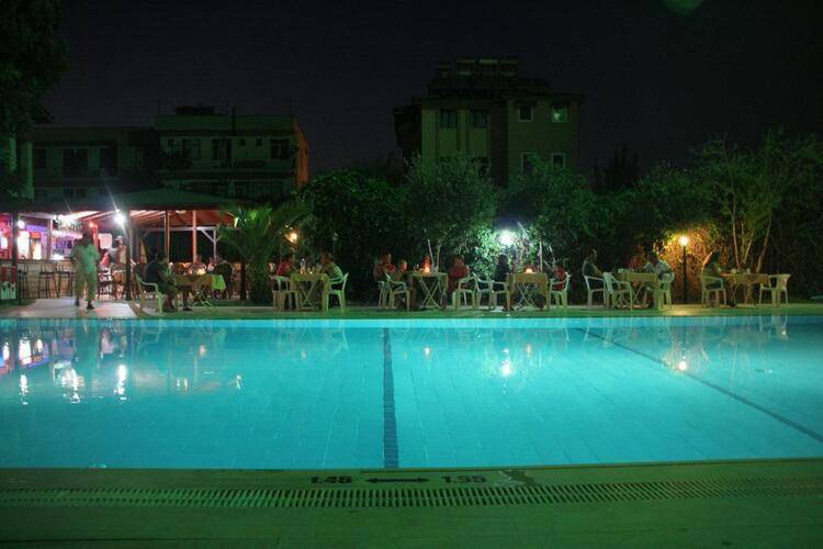 Melis Otel