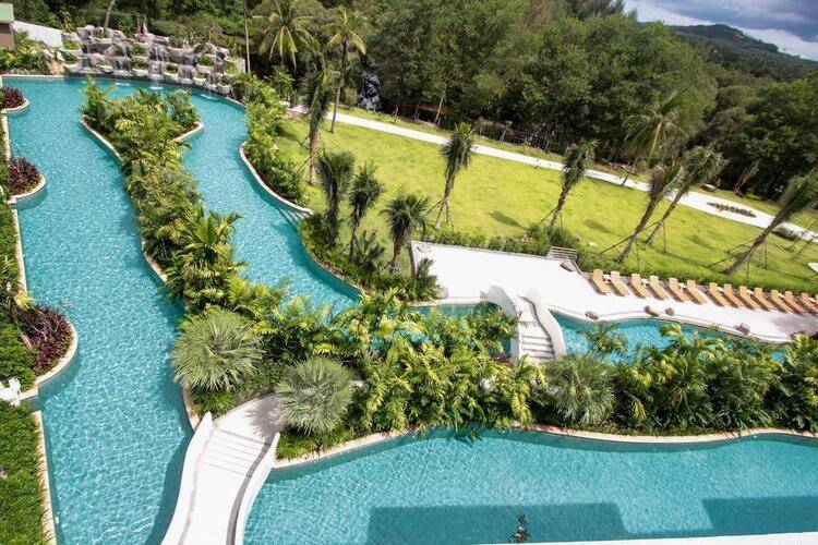 Maikhao Palm Beach Resort
