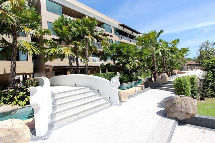 Maikhao Palm Beach Resort