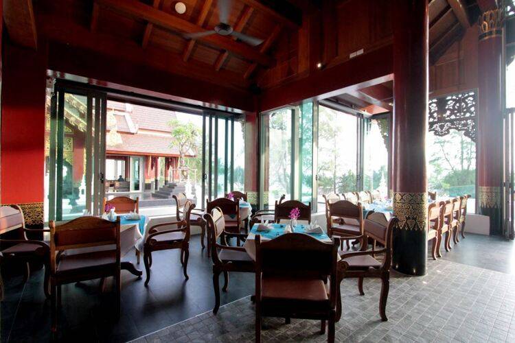 Maikhao Palm Beach Resort