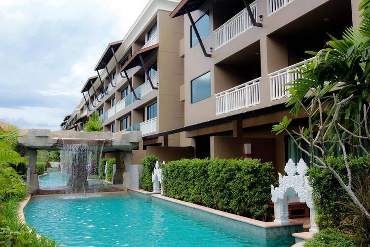 Maikhao Palm Beach Resort