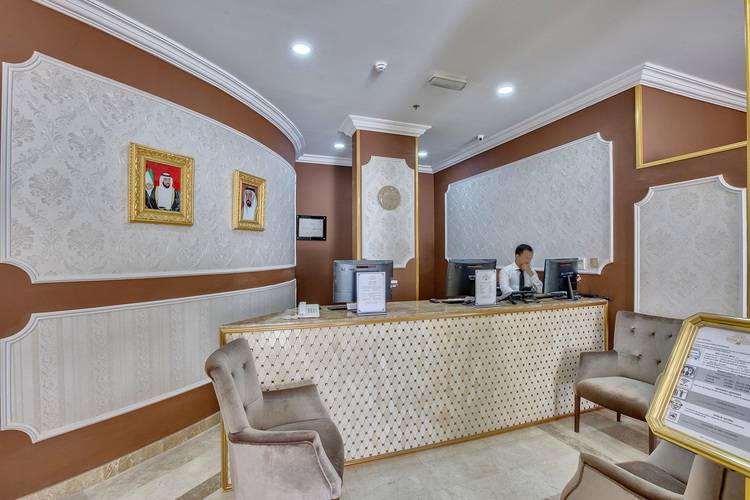 Royal Hotel