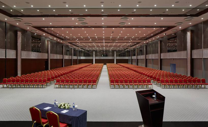 Pullman Istanbul Airport Hotel & Convetion Center
