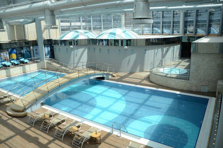Pullman Istanbul Airport Hotel & Convetion Center