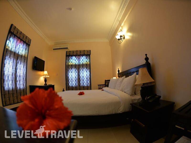 Фотография Golden Tulip Stonetown Boutique