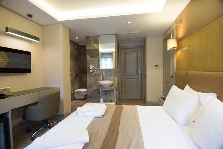 Gk Regency Suites