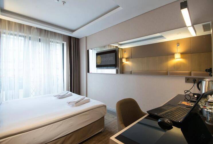 Gk Regency Suites