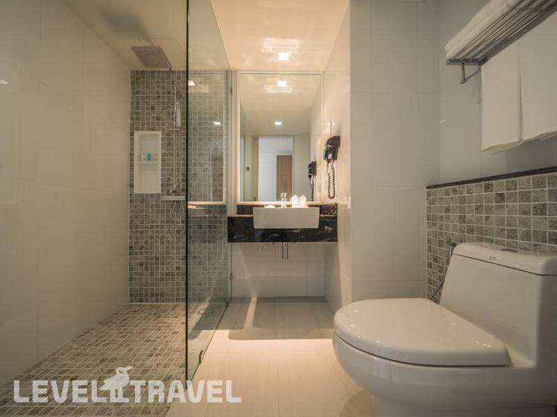 Фотография Clover Hotel Patong ( Ex. Surf Hotel Patong )