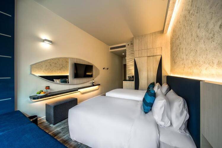 Clover Hotel Patong ( Ex. Surf Hotel Patong )
