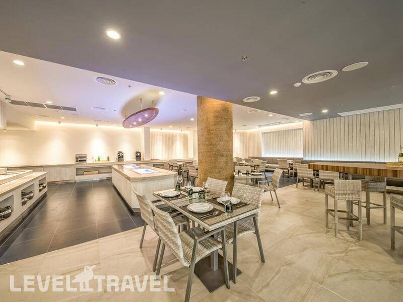 Фотография Clover Hotel Patong ( Ex. Surf Hotel Patong )