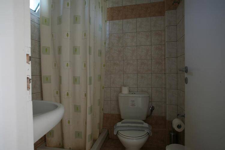 Elpis Studios & Apartments