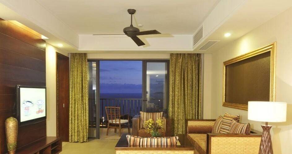 Ramada Plaza Sanya Bay (Ex.Sanya Lihe Hotel)