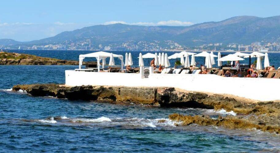Bq Amfora Beach (Adults Only 18+)