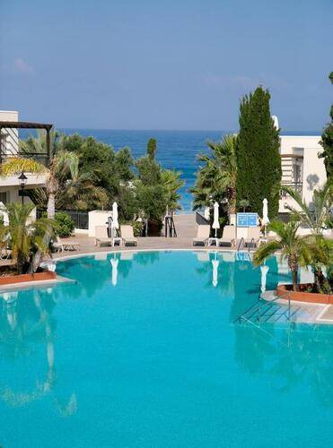 Louis Paphos Breeze