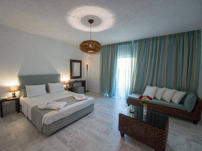 Long Beach Resort & Hotel