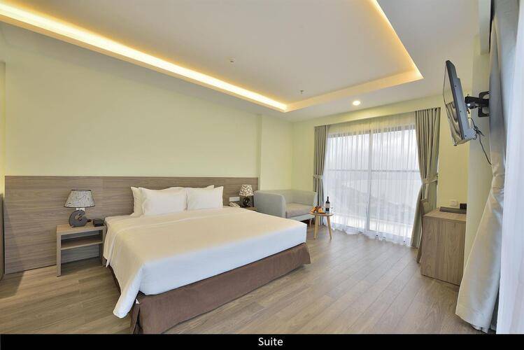 Xavia Hotel