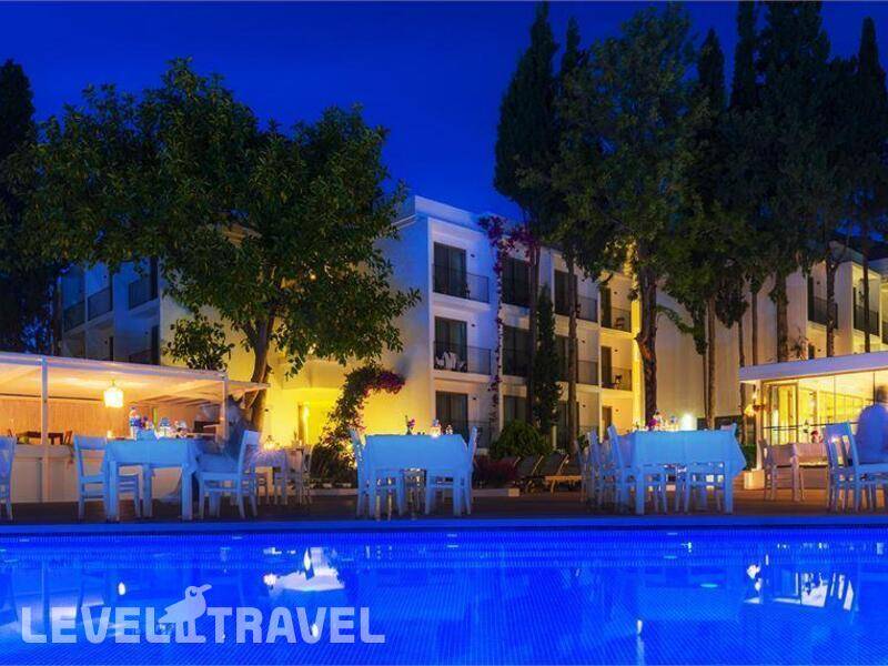 Фотография LIV Hotel By Bellazure Фотография LIV Hotel By Bellazure